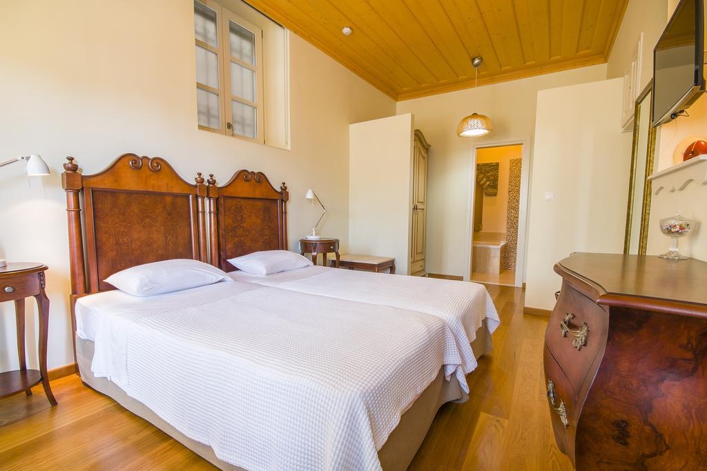 Thea Aparthotel Symi Exterior photo