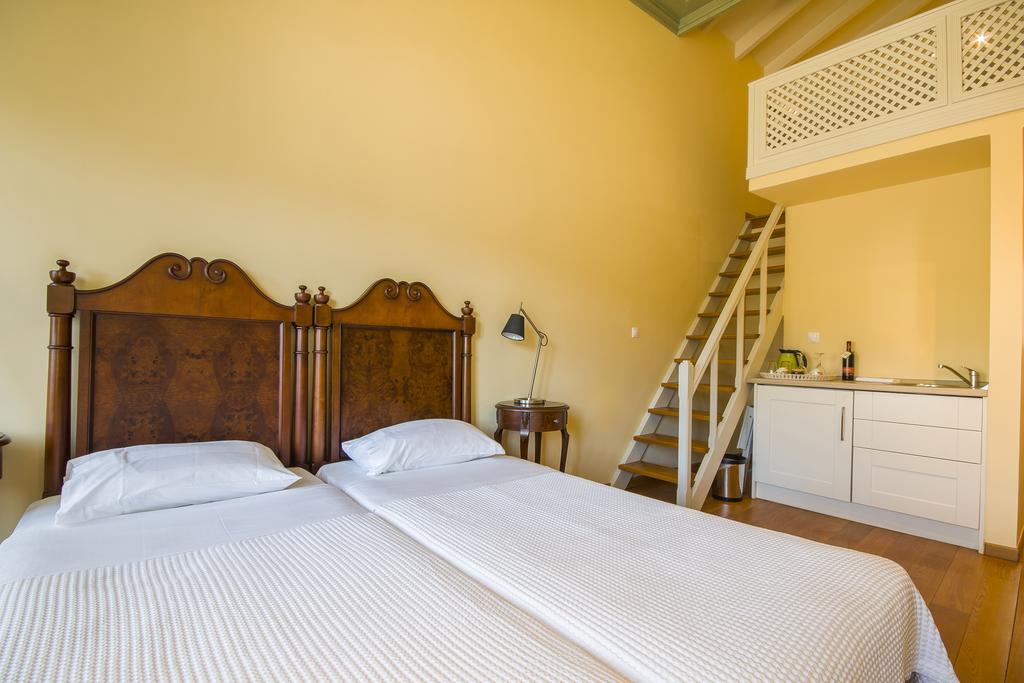 Thea Aparthotel Symi Exterior photo