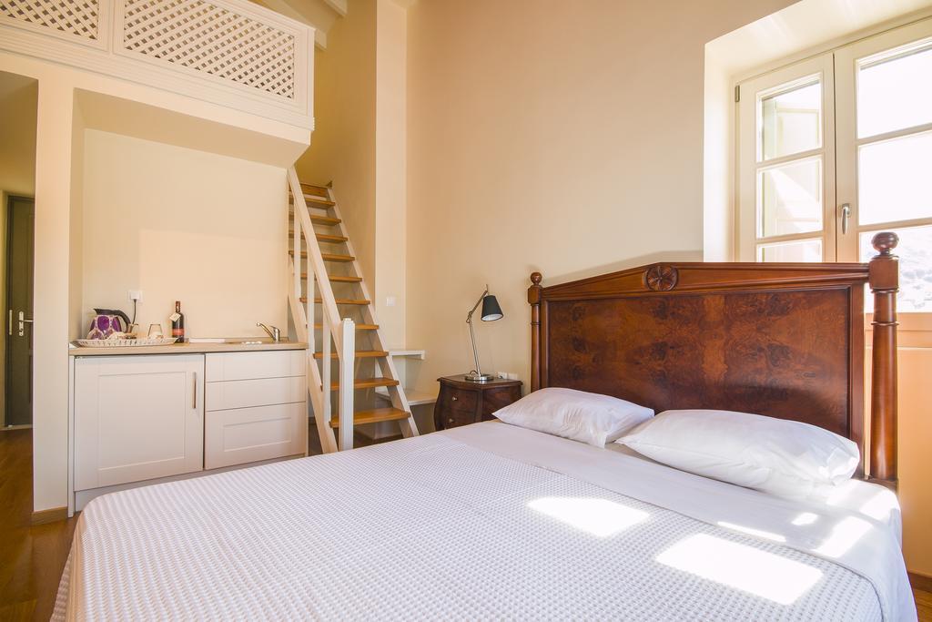 Thea Aparthotel Symi Exterior photo